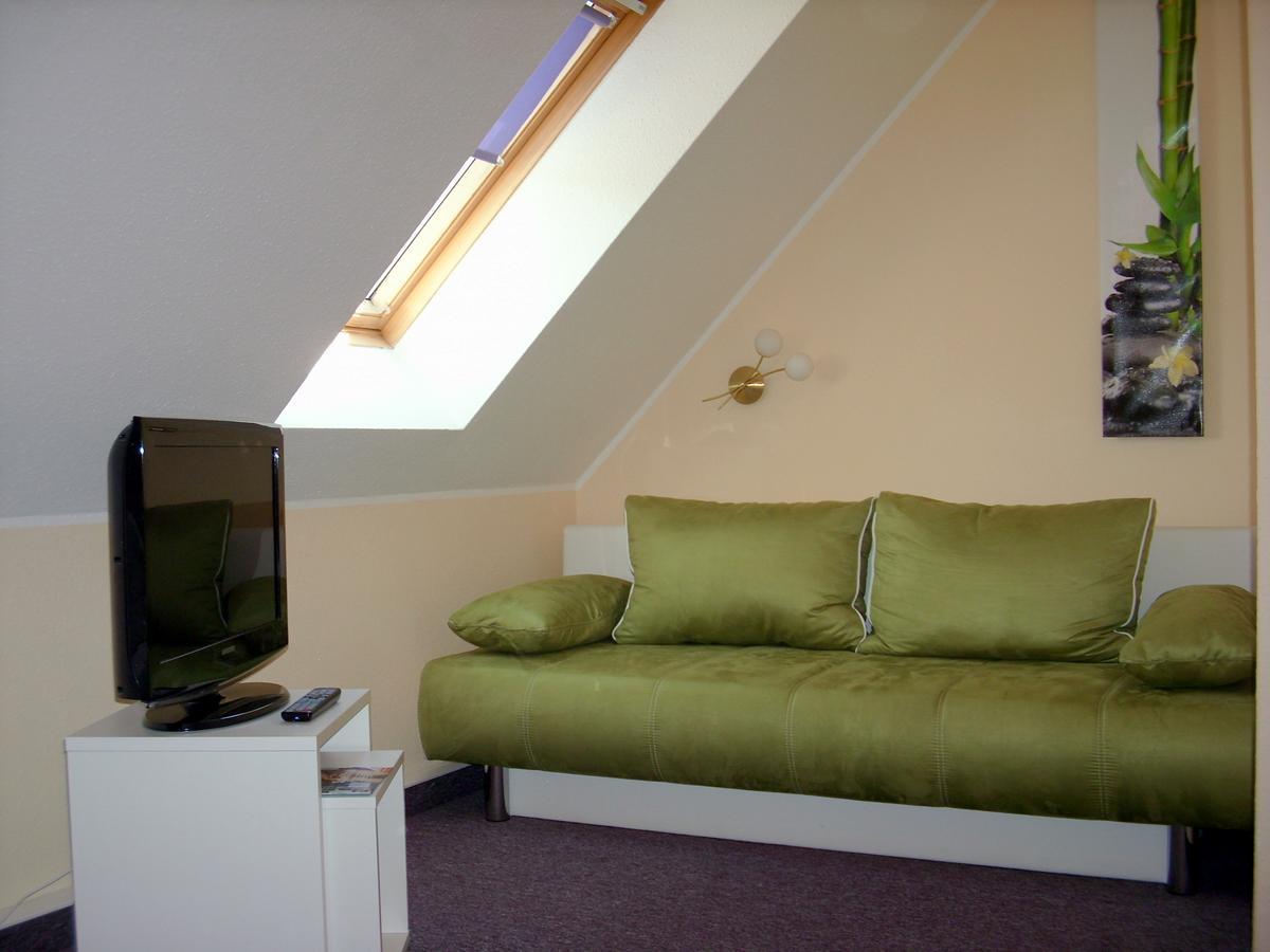 Elegant-Hotel "Zur Burg" Posterstein Room photo
